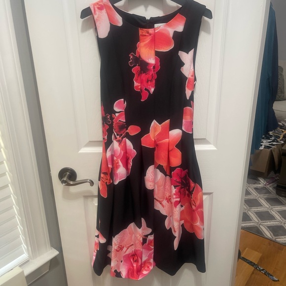 Calvin Klein Black and Pink Floral Midi Dress - Picture 11 of 15